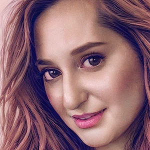 Meet your Posher, Paula